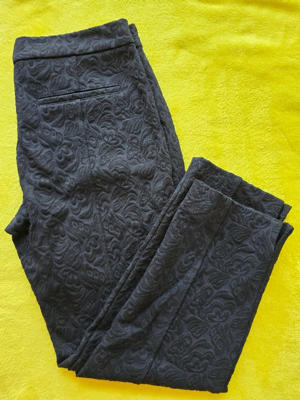 Animale Brazil Black Floral Jacquard Cropped Trousers Pants size US8